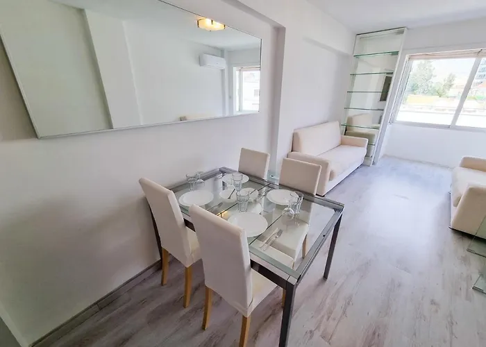 Cheer Up Apartment, Near To The Finikoudes